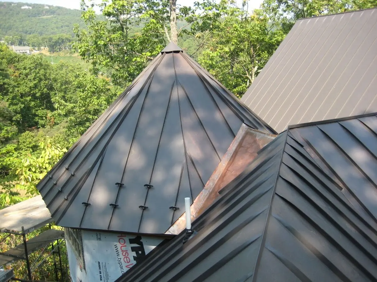 Professional Shingle Replacement & Repair by Craftsman Roofing in Arcade Village